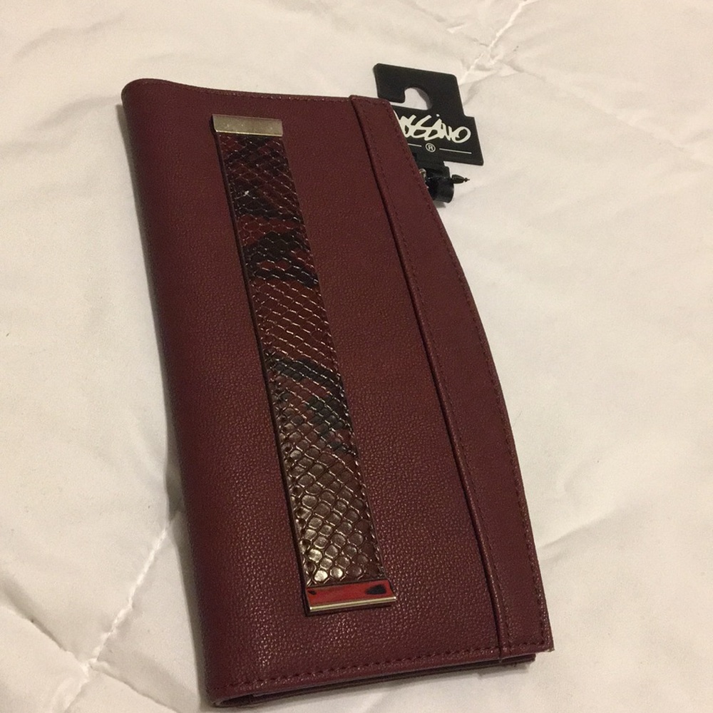 Wallet wristlet